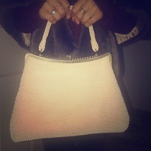 VINTAGE BEADED HAND PURSE
